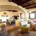 Borgo Della Marmotta *