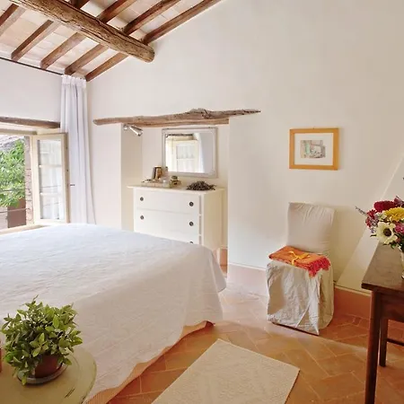 Farm stay Borgo Della Marmotta Spoleto