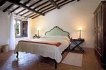 Borgo Della Marmotta בית חווה *